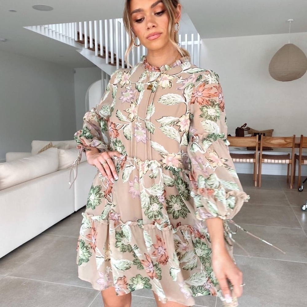 Princess Polly Eden Bloom Blush Floral Mini Beige Floral Ruffle Tiered Dress 0 - Picture 4 of 12